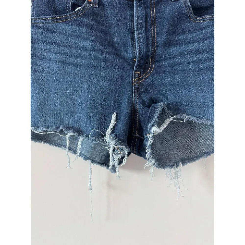 Levi’s High-Rise Denim Shorts - Picture 6 of 6